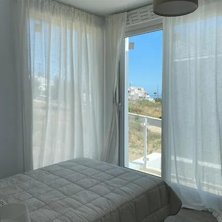 Capistrano Blue Casa 6 * Нерха